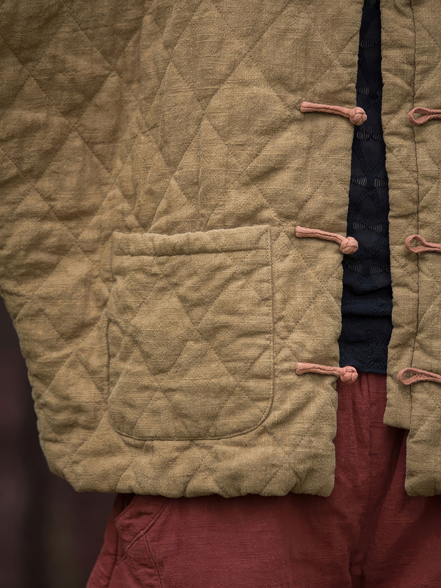 Chaqueta Acolchada de Ramio y Algodón con Botones Tradicionales