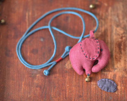 Collier de prospérité à breloques éléphant vintage