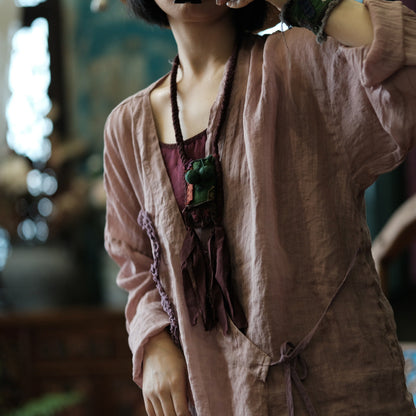 Vintage Floral Ramie Blouse — collar and neckline detail