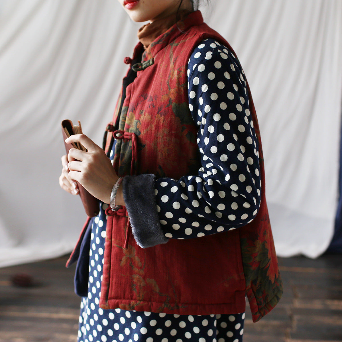 Gilet écarlate vintage